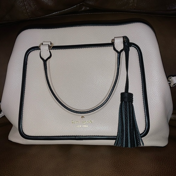 Kate Spade Purse - Picture 7 of 7